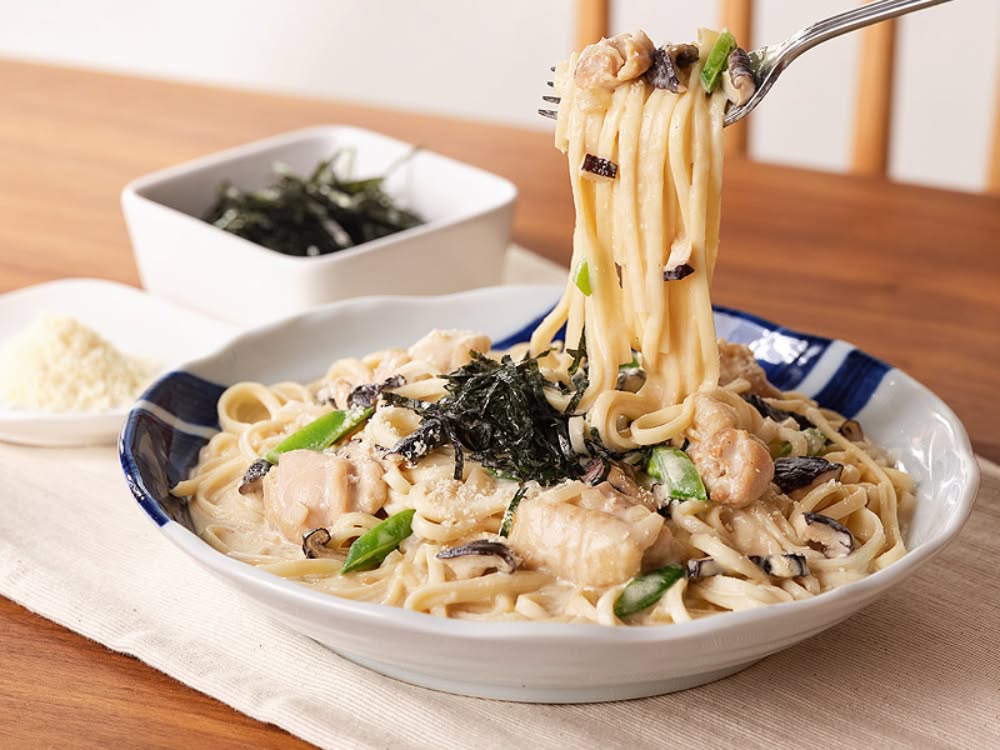 雞腿菇和風奶醬意粉